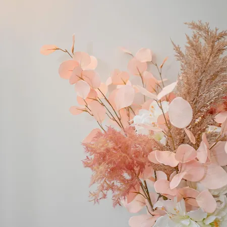 Liiiving In - Chic & Sweet