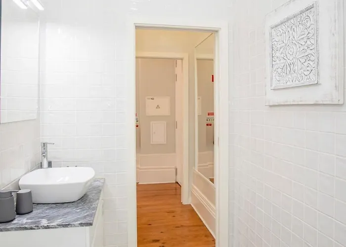 Liiiving In - Chic & Sweet شقة *