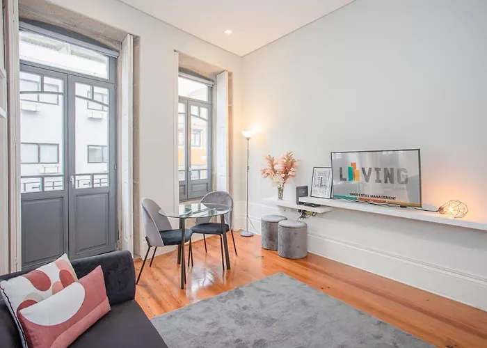 Liiiving In - Chic & Sweet Apartment *