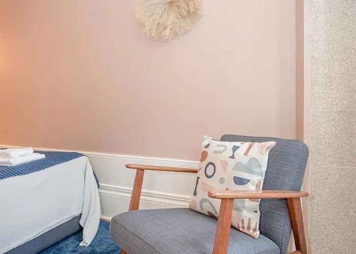 Liiiving In - Chic & Sweet *