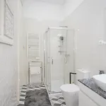Liiiving In - Chic & Sweet דירה פורטו