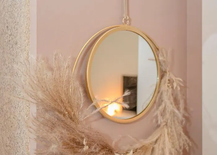 Liiiving In - Chic & Sweet