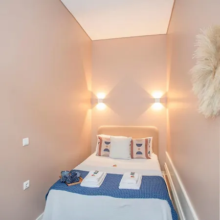 Liiiving In - Chic & Sweet Appartamento Oporto
